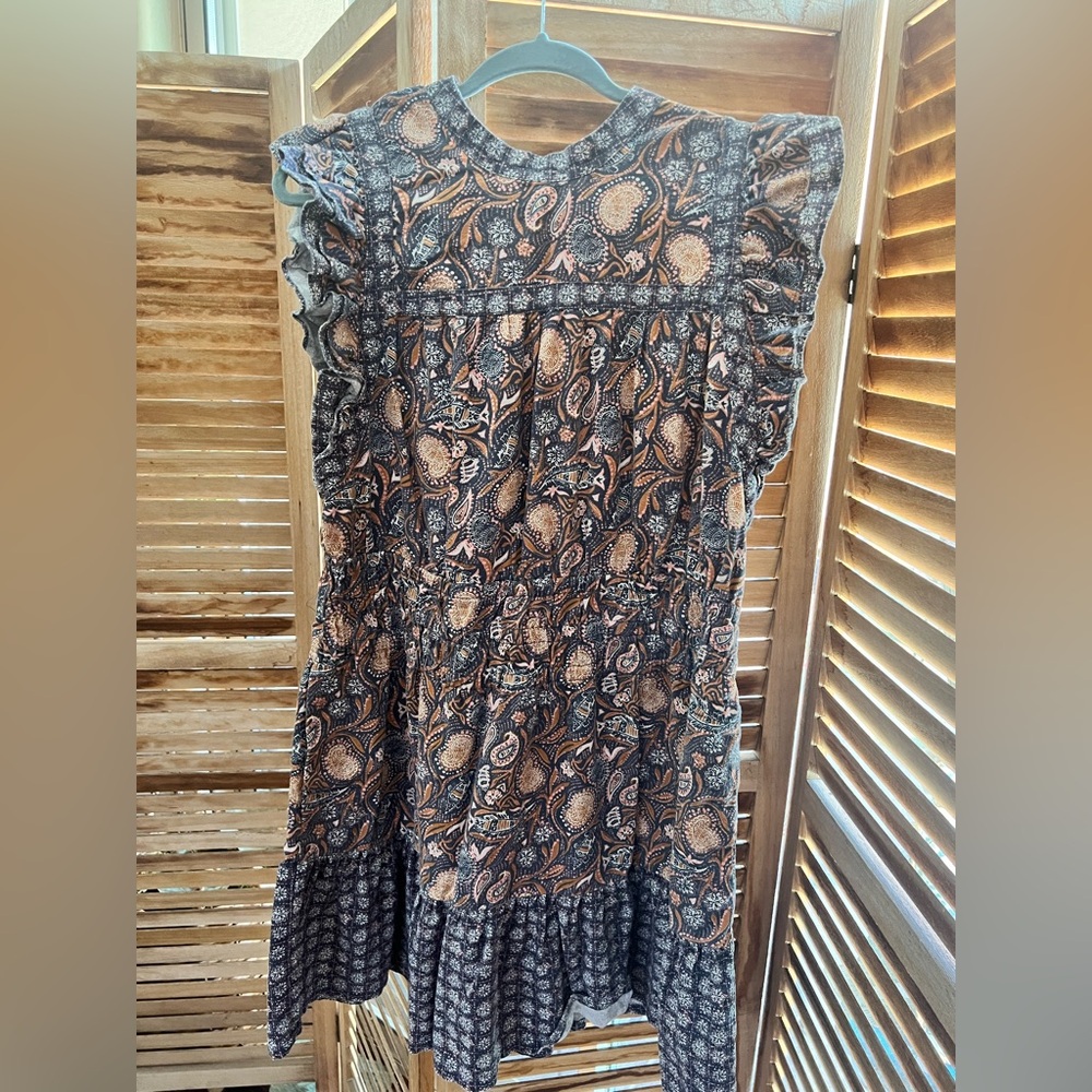 Universal Thread Black and Brown Paisley Long Sleeve Dress